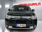 Mitsubishi Outlander 2015 Musta