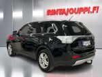 Mitsubishi Outlander 2015 Musta