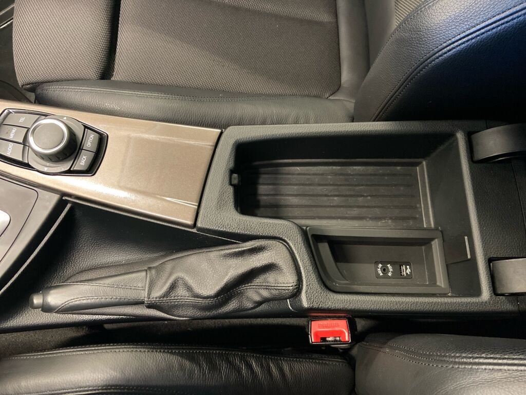 BMW 320 Gran Turismo 2014 Valkoinen