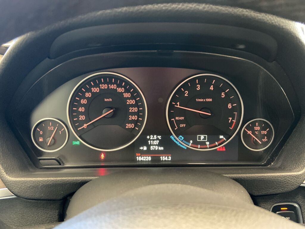 BMW 320 Gran Turismo 2014 Valkoinen