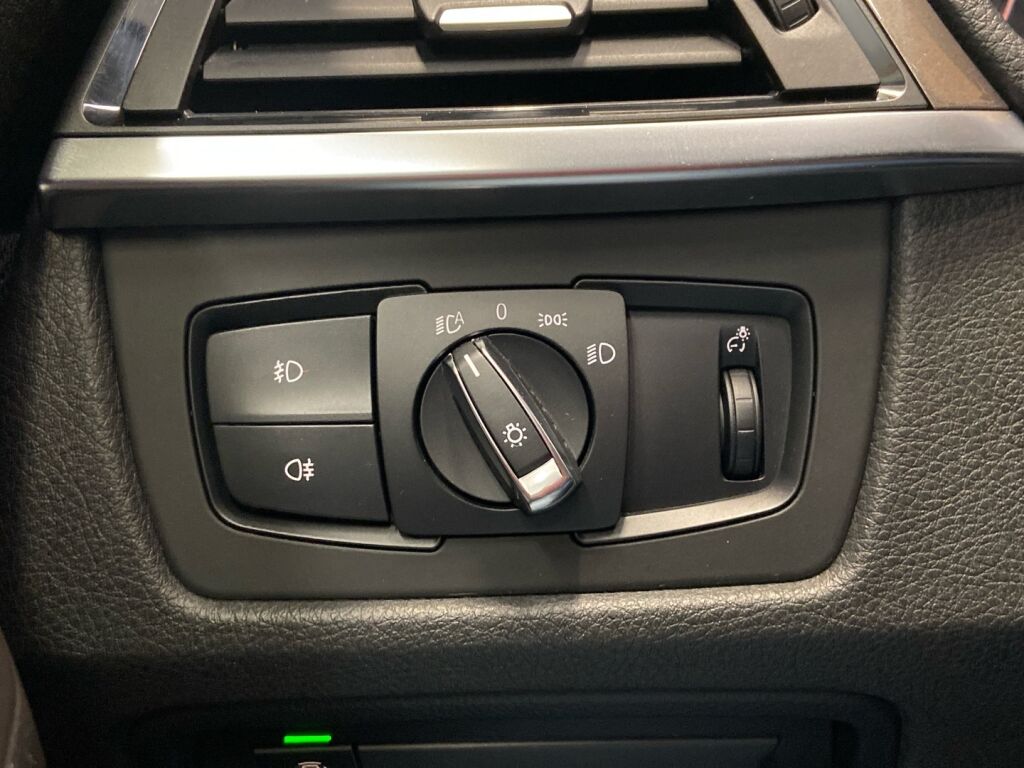 BMW 320 Gran Turismo 2014 Valkoinen