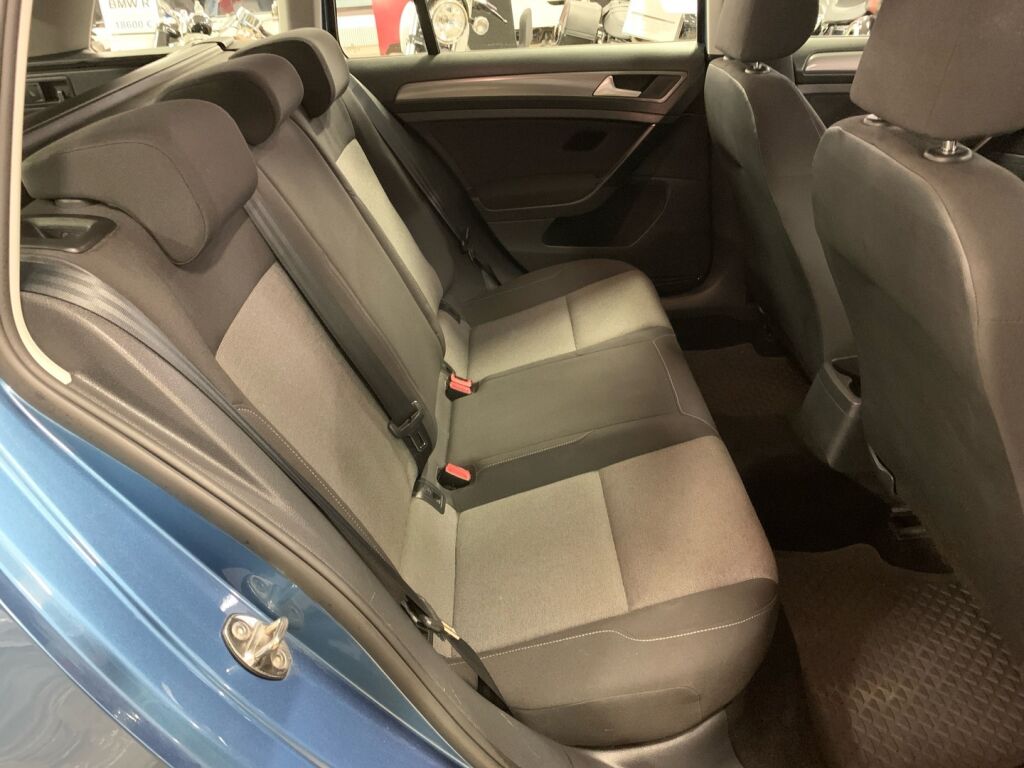 Volkswagen Golf 2014 Sininen