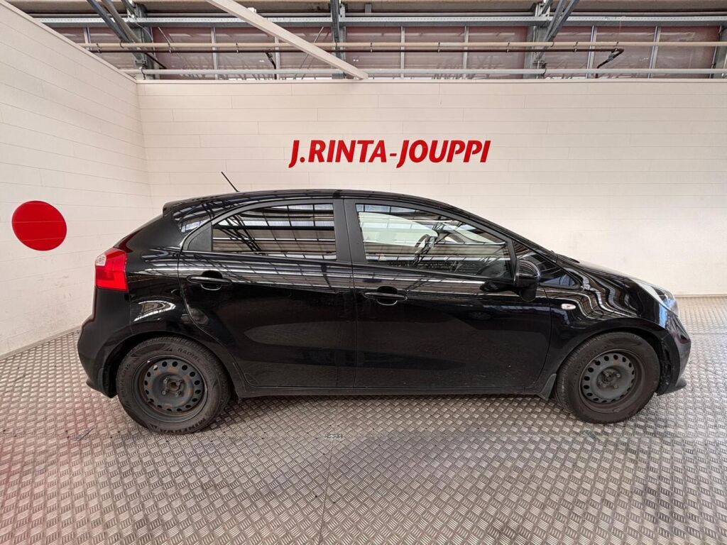 Kia Rio 2015 Musta