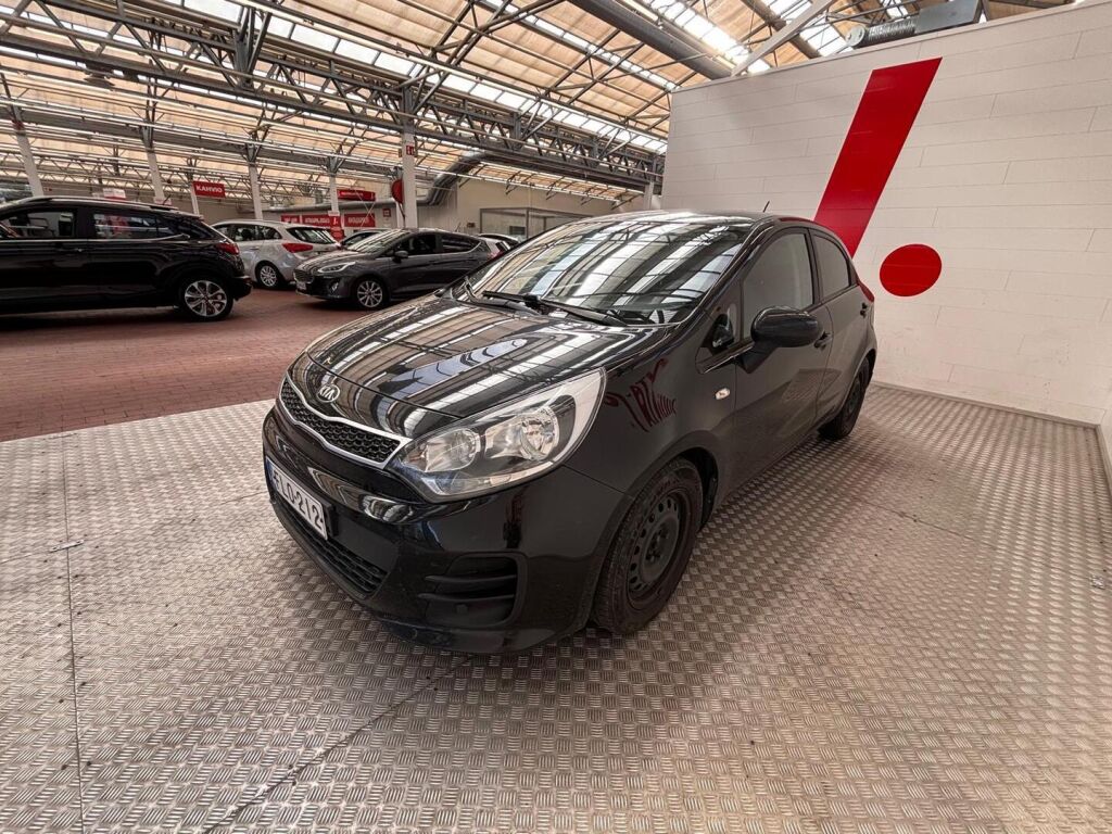 Kia Rio 2015 Musta