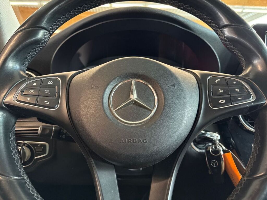 Mercedes-Benz C 2015 Harmaa