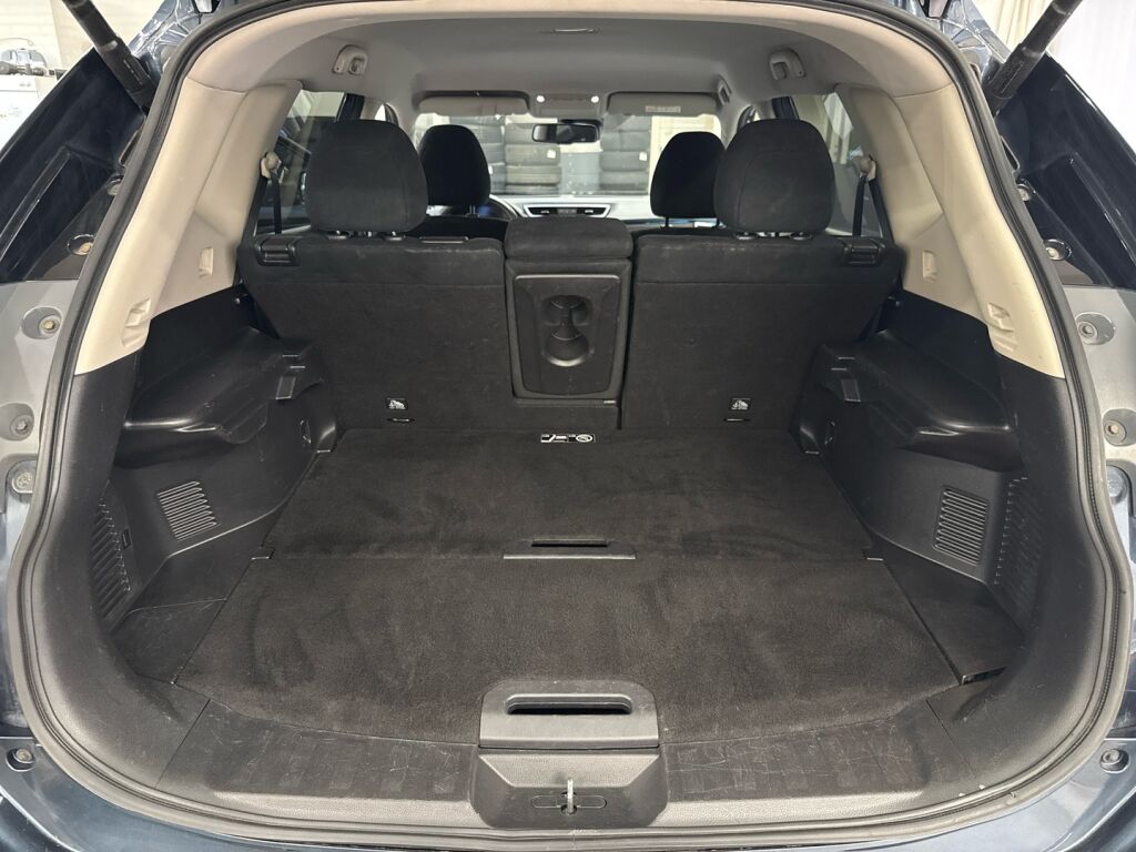 Nissan X-Trail 2015 Sininen