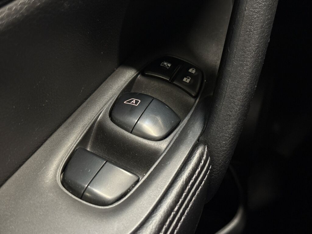 Nissan X-Trail 2015 Sininen