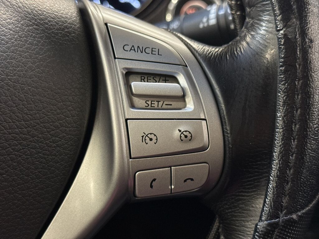 Nissan X-Trail 2015 Sininen