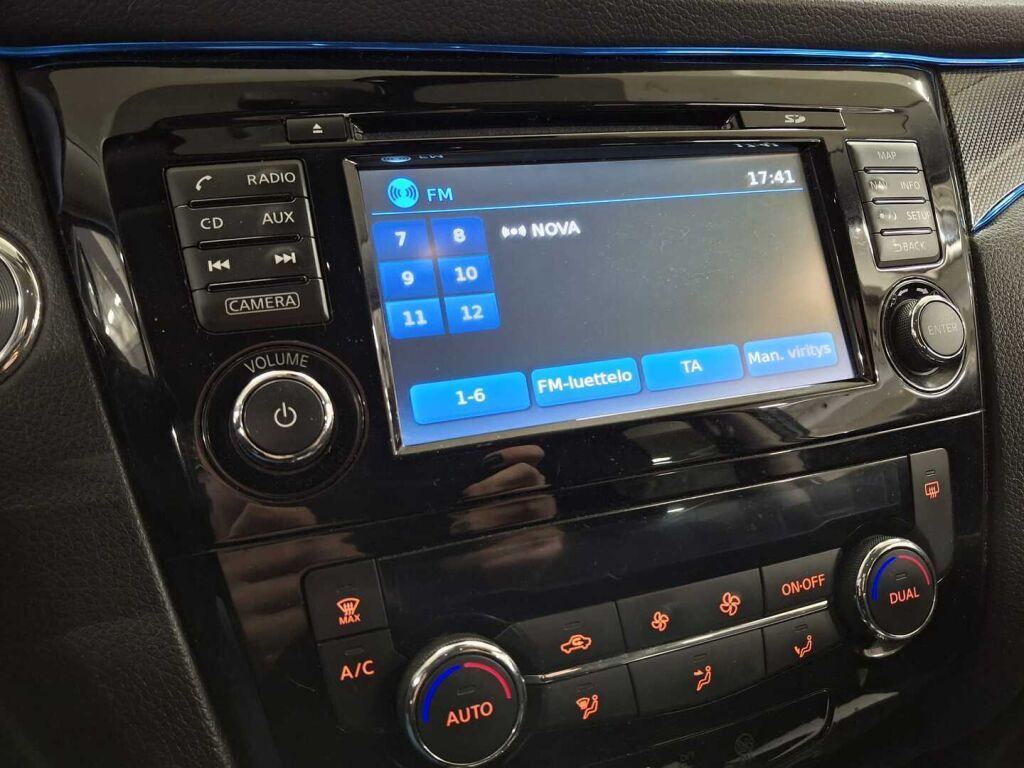 Nissan X-Trail 2015 Sininen