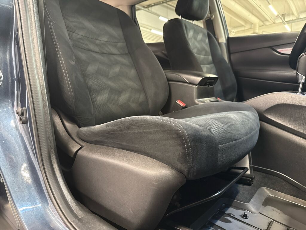 Nissan X-Trail 2015 Sininen