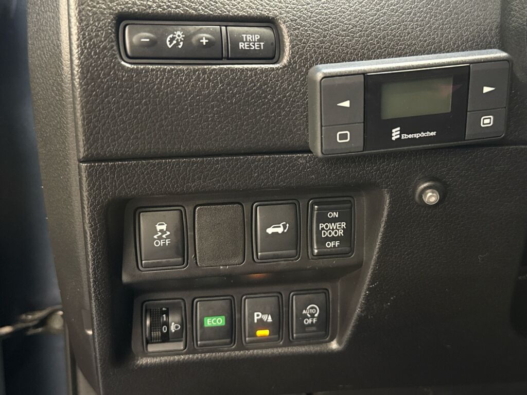 Nissan X-Trail 2015 Sininen