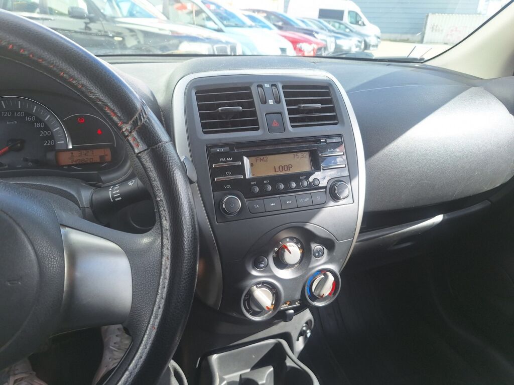 Nissan Micra 2015 Valkoinen