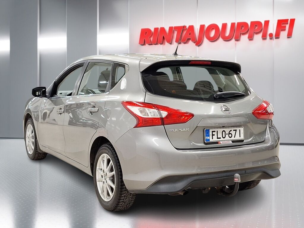 Nissan Pulsar 2015 Harmaa