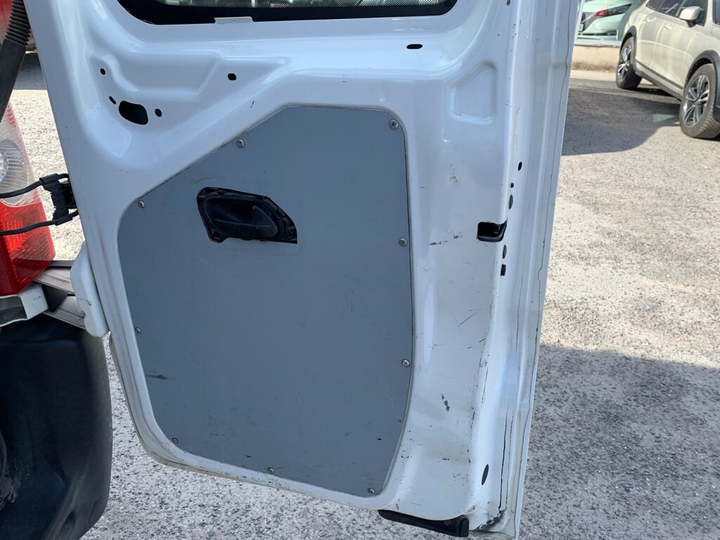 Citroen Jumpy 2015 Valkoinen