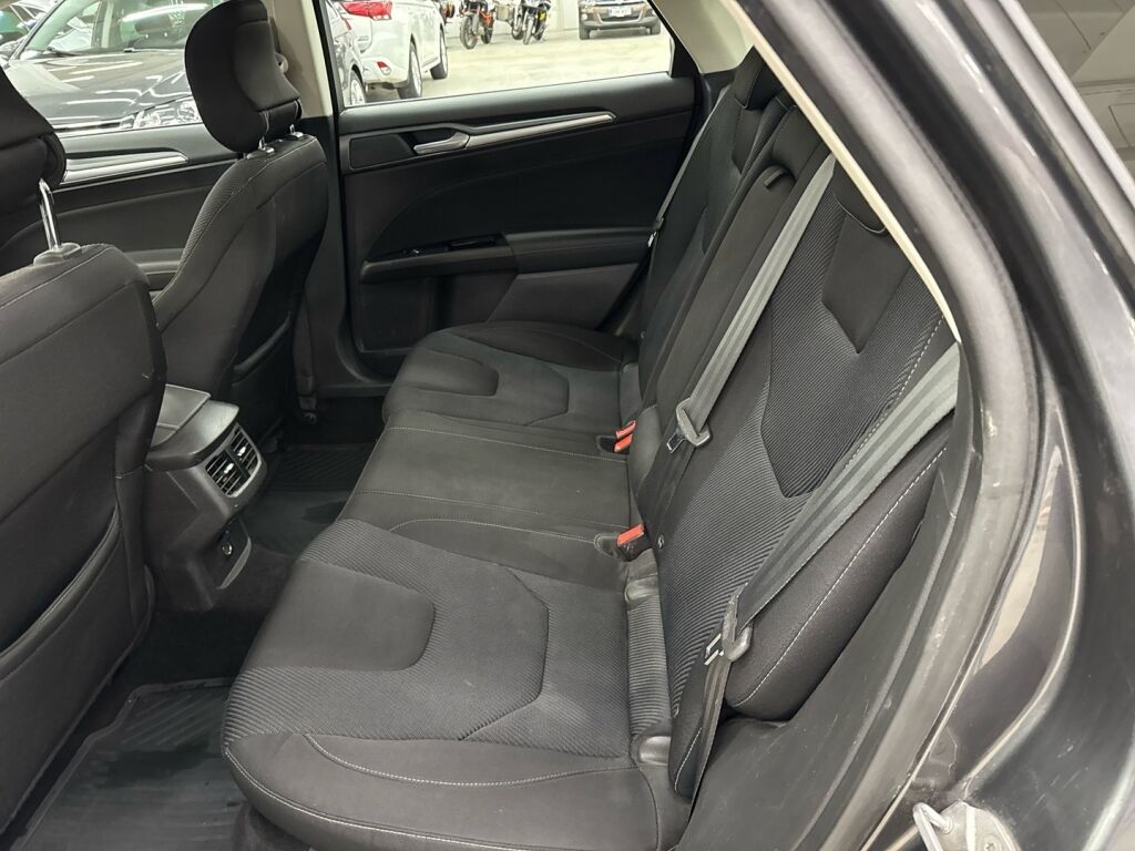 Ford Mondeo 2015 Harmaa