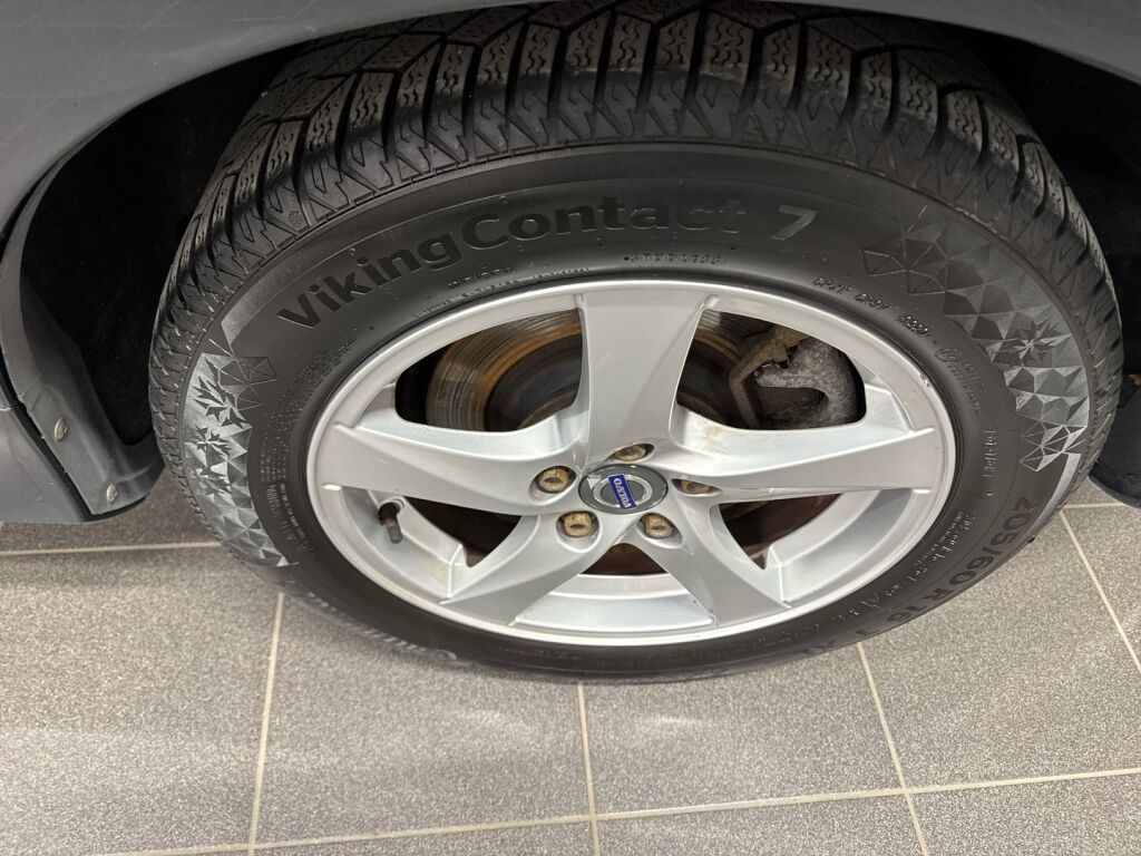 Volvo V60 2015 Harmaa