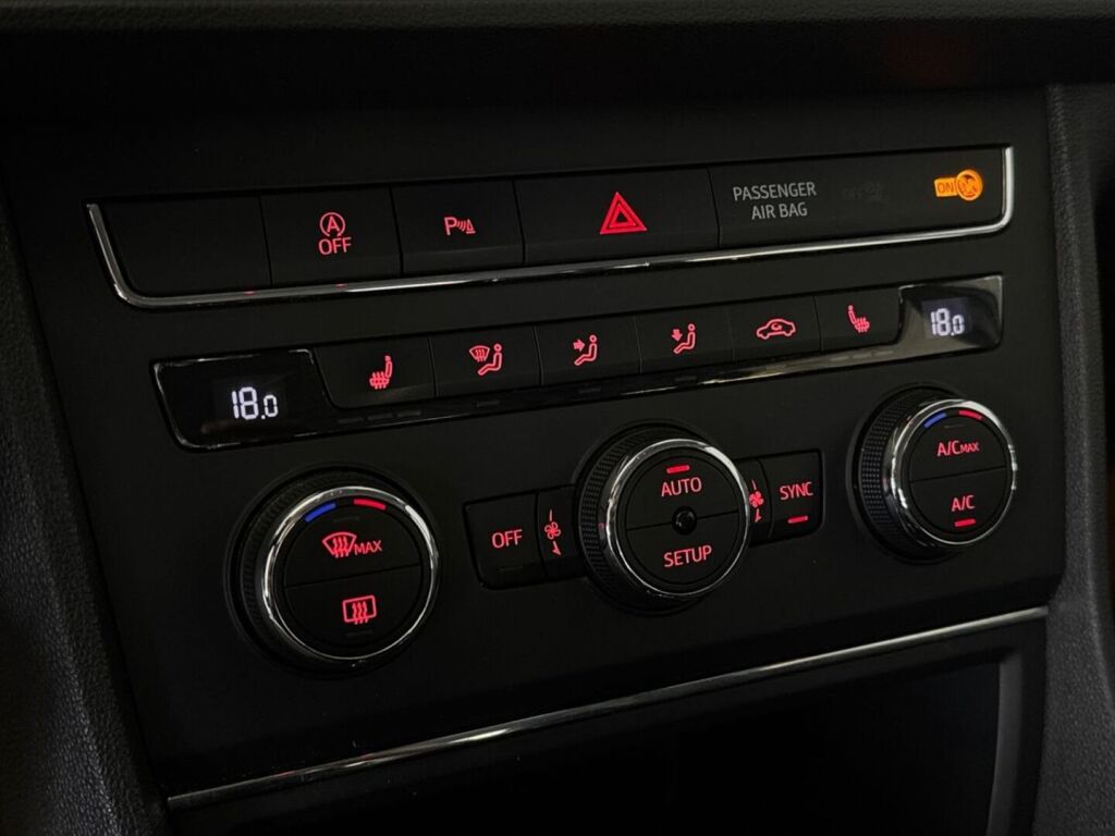 Seat Leon X-Perience 2015 Valkoinen