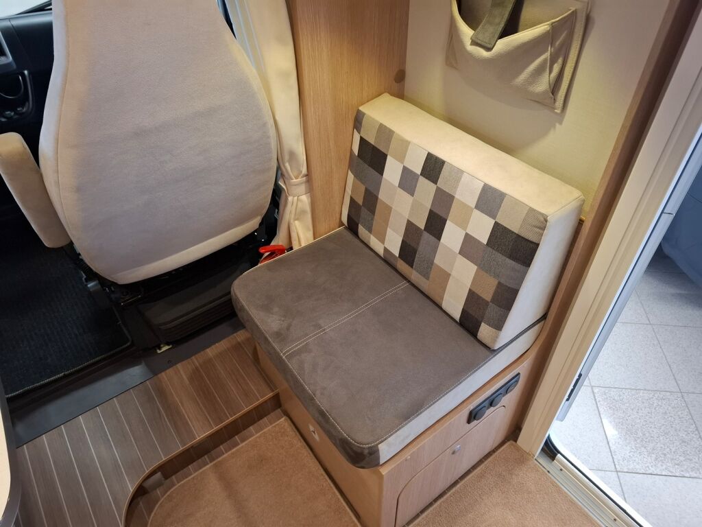 Sunlight T69L 2015 Valkoinen