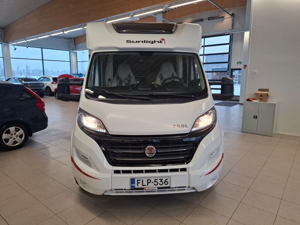Sunlight T69L 2015 Valkoinen