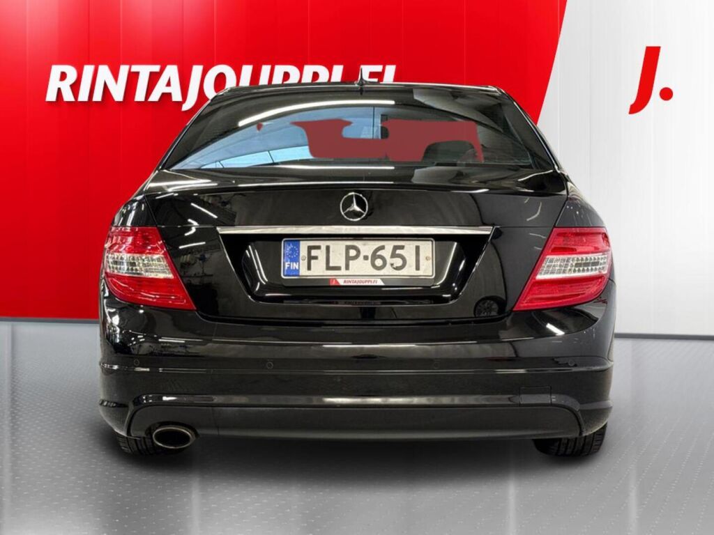 Mercedes-Benz C 2010 Musta