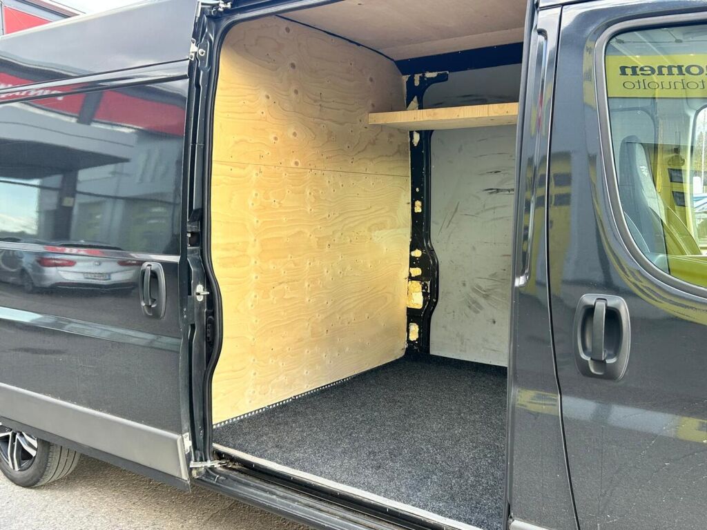 Peugeot Boxer 2015 Harmaa