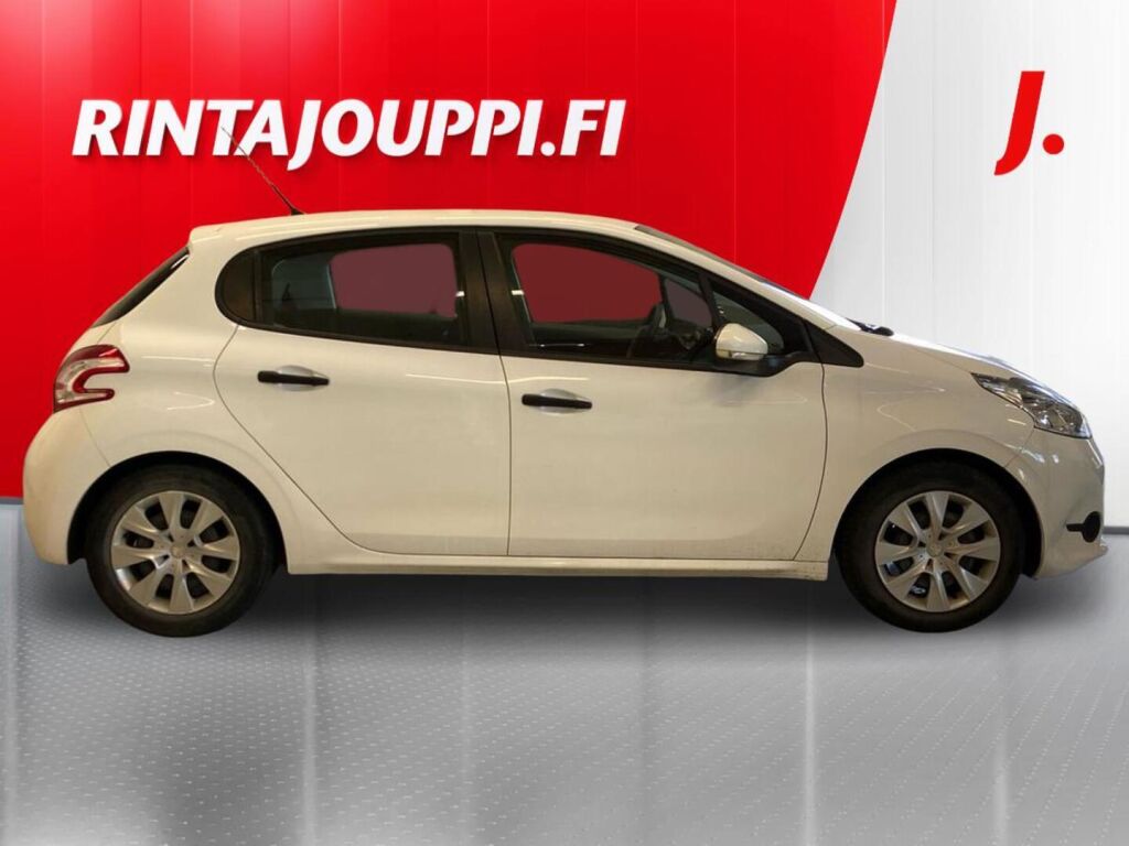 Peugeot 208 2015 Valkoinen