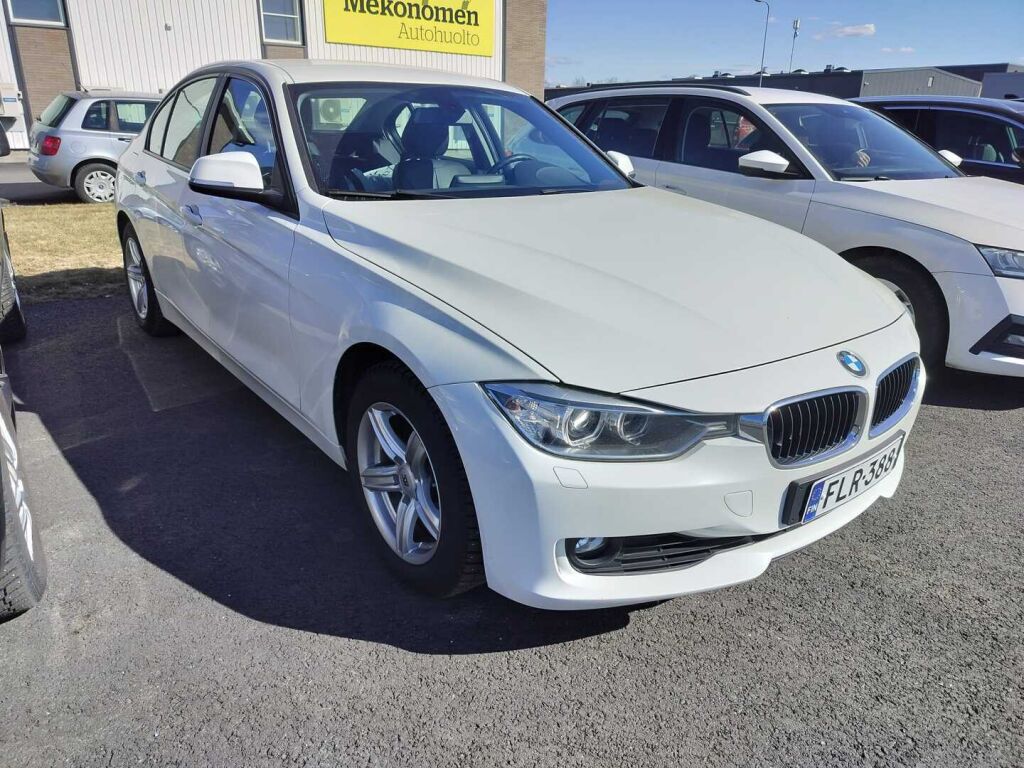 BMW 320 2015 Valkoinen