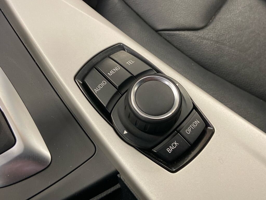 BMW 320 2015 Valkoinen