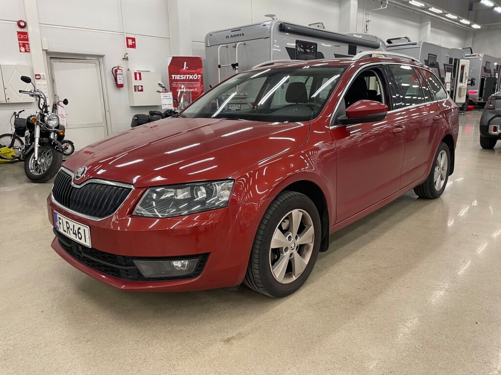 Skoda Octavia 2015 Punainen