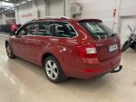 Skoda Octavia 2015 Punainen