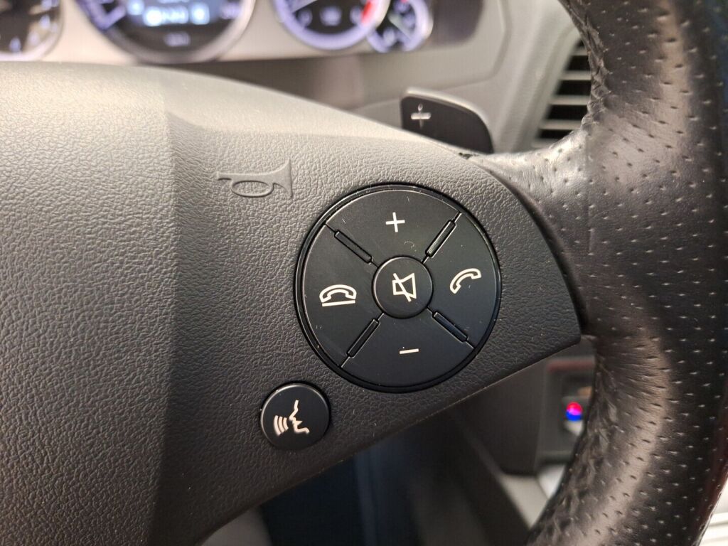 Mercedes-Benz E 2010 Valkoinen