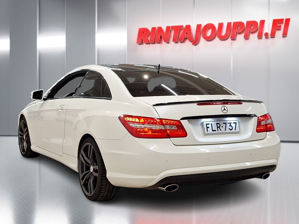 Mercedes-Benz E 2010 Valkoinen