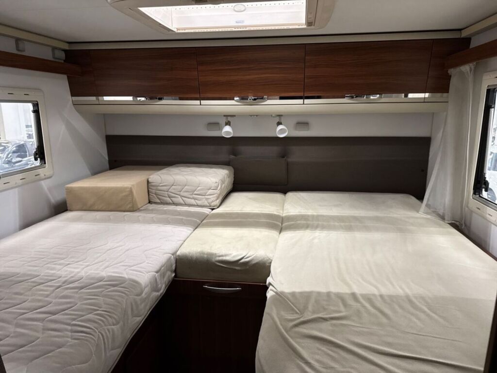 Adria Matrix Supreme 687 SL 2016 Valkoinen