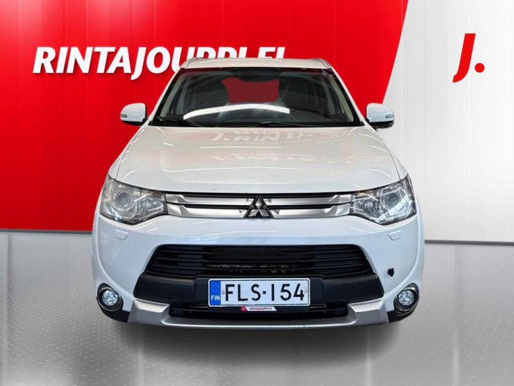 Mitsubishi Outlander 2015 Valkoinen