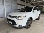 Mitsubishi Outlander 2015 Valkoinen