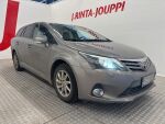 Toyota Avensis 2015 Ruskea (beige)