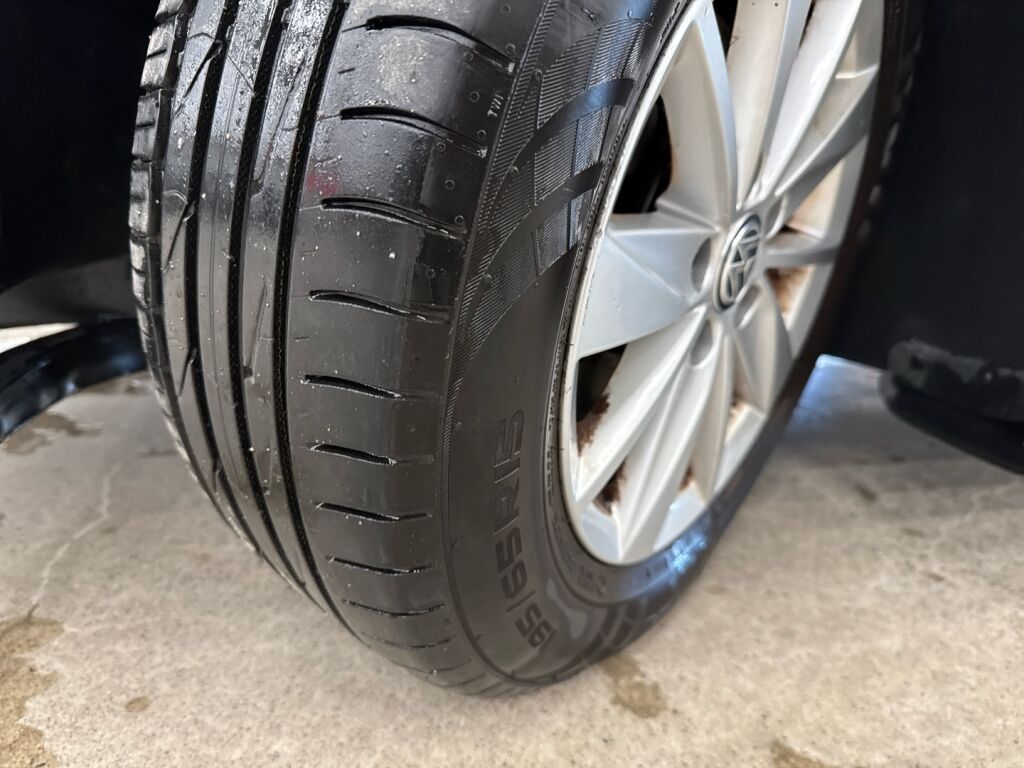 Volkswagen Golf 2015 Sininen