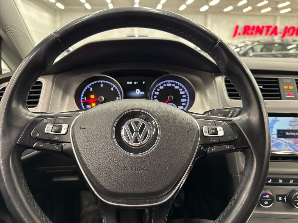 Volkswagen Golf 2015 Sininen