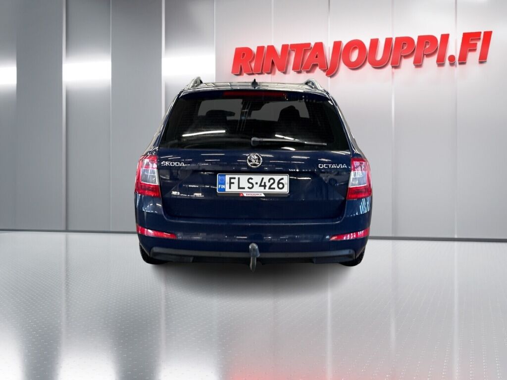Skoda Octavia 2015 Sininen