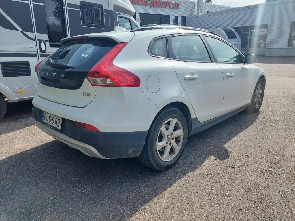 Volvo V40 Cross Country 2015 Valkoinen