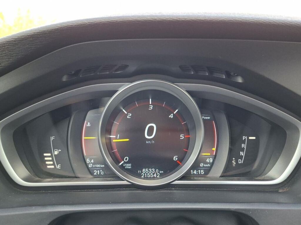 Volvo V40 Cross Country 2015 Valkoinen