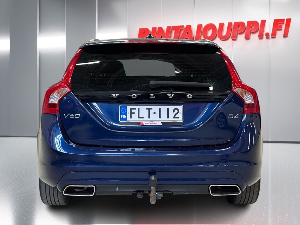 Volvo V60 2015 Sininen
