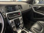 Volvo V60 2015 Sininen