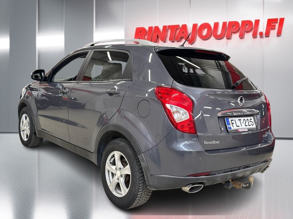 Ssangyong Korando 2015 Harmaa