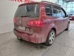 Volkswagen Touran 2015 Punainen