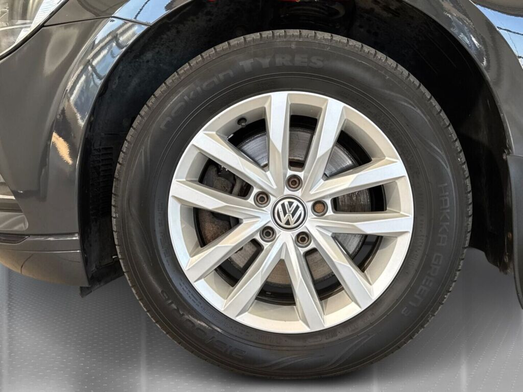 Volkswagen Passat 2015 Harmaa