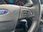 Ford Focus 2015 Valkoinen