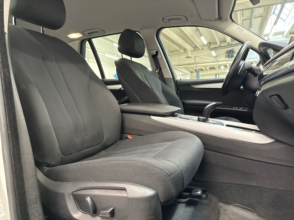 BMW X5 2015 Valkoinen