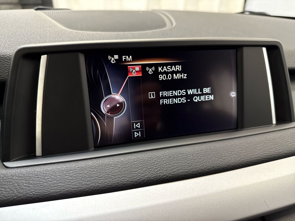 BMW X5 2015 Valkoinen