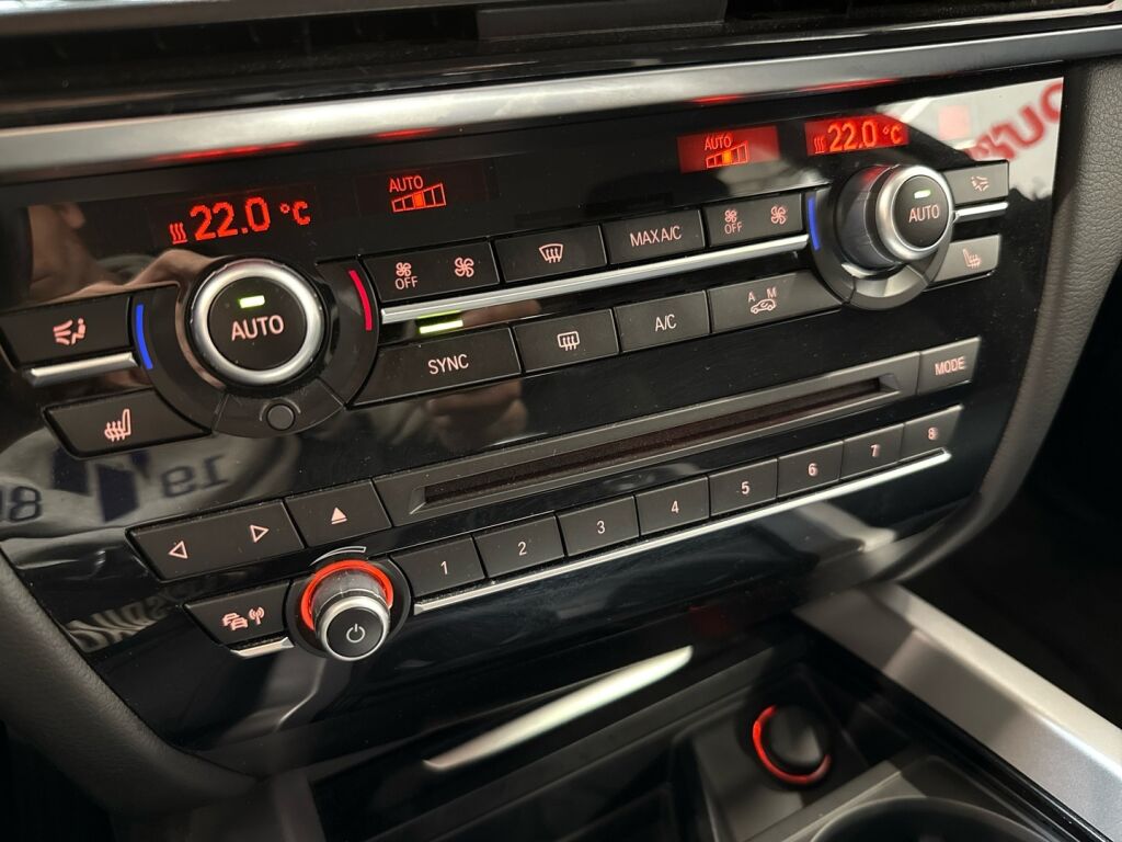 BMW X5 2015 Valkoinen